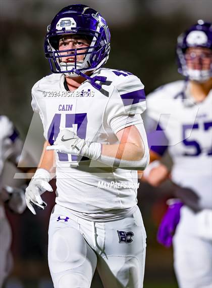 Thumbnail 3 in Magnolia vs Klein Cain photogallery.