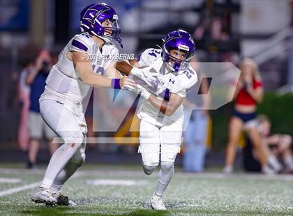Thumbnail 2 in Magnolia vs Klein Cain photogallery.