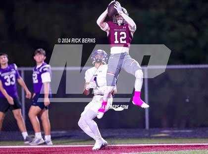 Thumbnail 2 in Magnolia vs Klein Cain photogallery.
