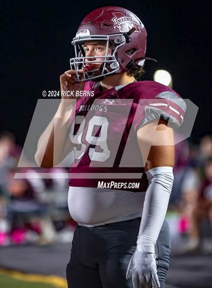 Thumbnail 3 in Magnolia vs Klein Cain photogallery.