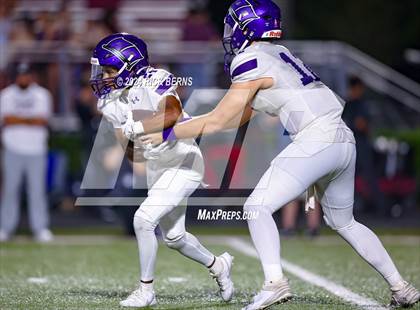 Thumbnail 1 in Magnolia vs Klein Cain photogallery.