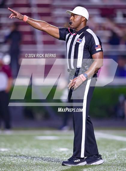 Thumbnail 1 in Magnolia vs Klein Cain photogallery.
