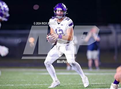 Thumbnail 1 in Magnolia vs Klein Cain photogallery.