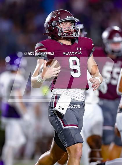Thumbnail 1 in Magnolia vs Klein Cain photogallery.