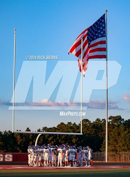 Thumbnail 2 in Magnolia vs Klein Cain photogallery.