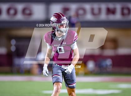 Thumbnail 2 in Magnolia vs Klein Cain photogallery.