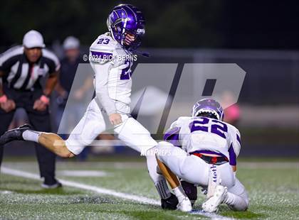 Thumbnail 3 in Magnolia vs Klein Cain photogallery.