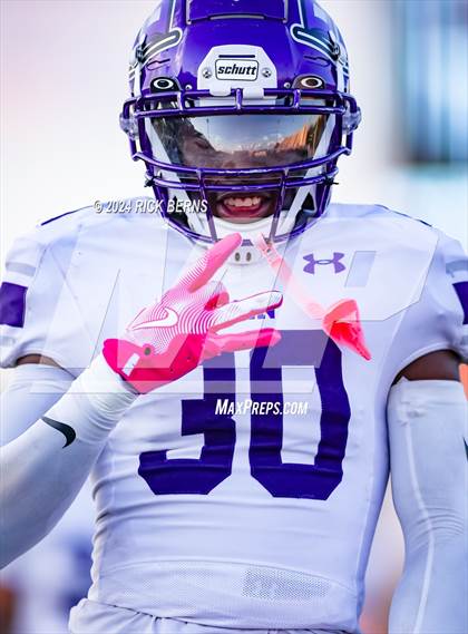 Thumbnail 3 in Magnolia vs Klein Cain photogallery.