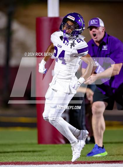 Thumbnail 1 in Magnolia vs Klein Cain photogallery.