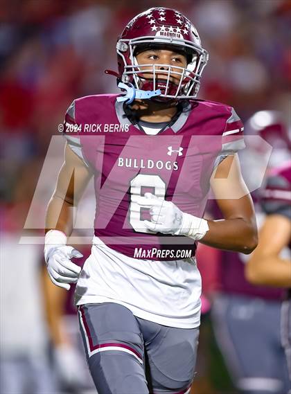 Thumbnail 2 in Magnolia vs Klein Cain photogallery.