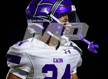 Thumbnail 2 in Magnolia vs Klein Cain photogallery.