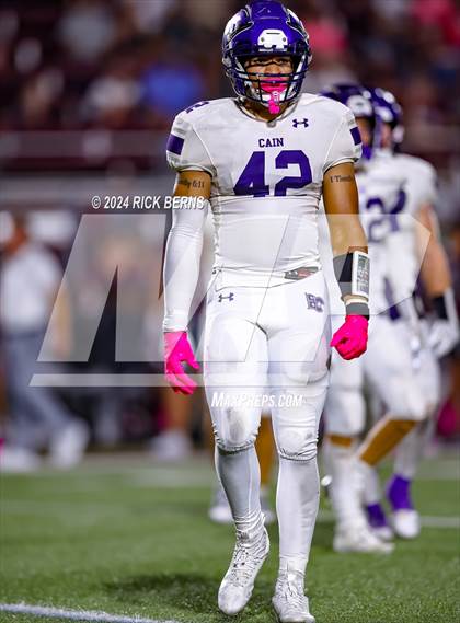 Thumbnail 3 in Magnolia vs Klein Cain photogallery.