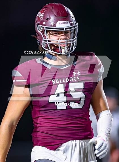 Thumbnail 3 in Magnolia vs Klein Cain photogallery.