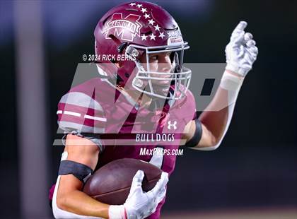 Thumbnail 1 in Magnolia vs Klein Cain photogallery.