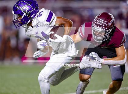 Thumbnail 1 in Magnolia vs Klein Cain photogallery.