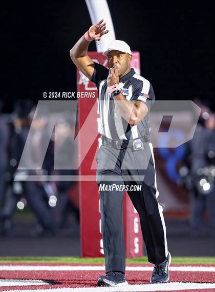 Thumbnail 1 in Magnolia vs Klein Cain photogallery.