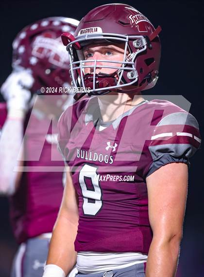 Thumbnail 3 in Magnolia vs Klein Cain photogallery.