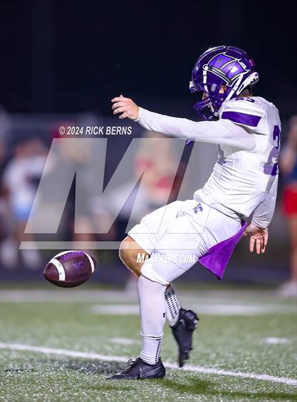 Thumbnail 1 in Magnolia vs Klein Cain photogallery.