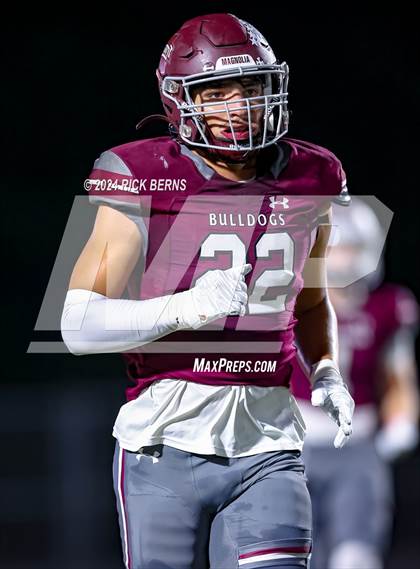 Thumbnail 3 in Magnolia vs Klein Cain photogallery.