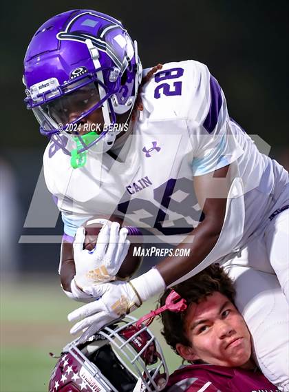 Thumbnail 2 in Magnolia vs Klein Cain photogallery.