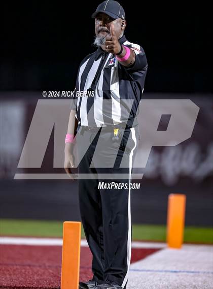 Thumbnail 3 in Magnolia vs Klein Cain photogallery.