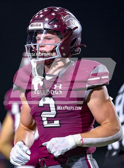 Thumbnail 2 in Magnolia vs Klein Cain photogallery.