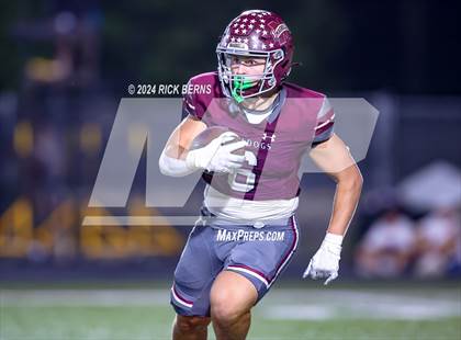 Thumbnail 2 in Magnolia vs Klein Cain photogallery.