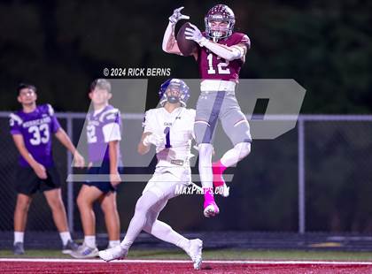 Thumbnail 3 in Magnolia vs Klein Cain photogallery.