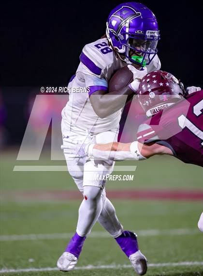 Thumbnail 3 in Magnolia vs Klein Cain photogallery.