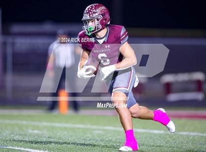 Thumbnail 2 in Magnolia vs Klein Cain photogallery.