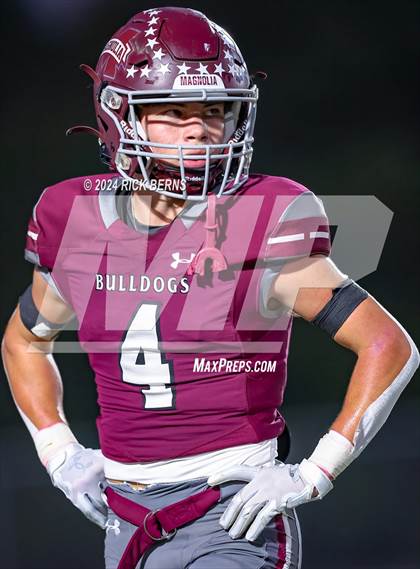 Thumbnail 3 in Magnolia vs Klein Cain photogallery.