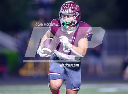 Thumbnail 3 in Magnolia vs Klein Cain photogallery.