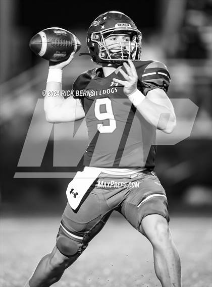 Thumbnail 3 in Magnolia vs Klein Cain photogallery.