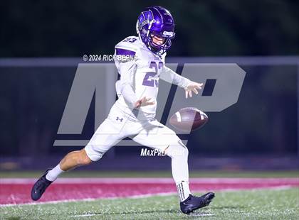 Thumbnail 1 in Magnolia vs Klein Cain photogallery.