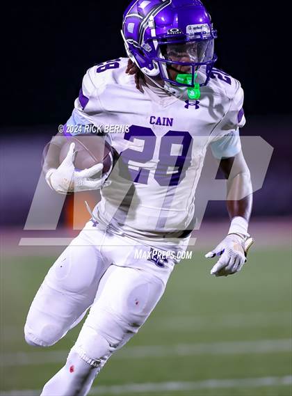 Thumbnail 2 in Magnolia vs Klein Cain photogallery.