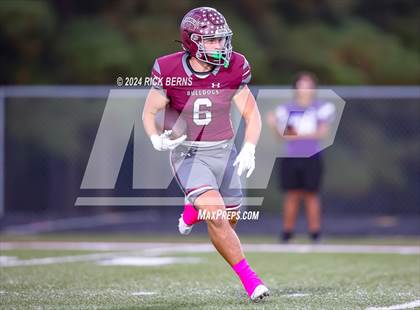 Thumbnail 3 in Magnolia vs Klein Cain photogallery.