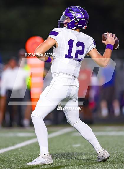 Thumbnail 1 in Magnolia vs Klein Cain photogallery.