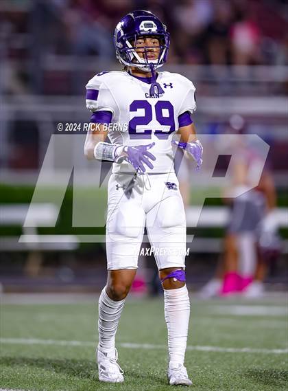 Thumbnail 3 in Magnolia vs Klein Cain photogallery.