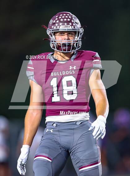 Thumbnail 2 in Magnolia vs Klein Cain photogallery.