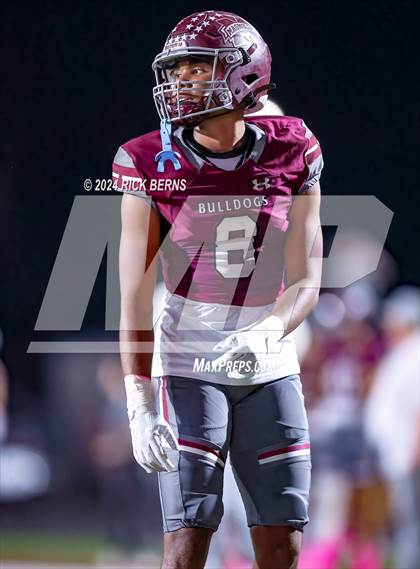 Thumbnail 2 in Magnolia vs Klein Cain photogallery.