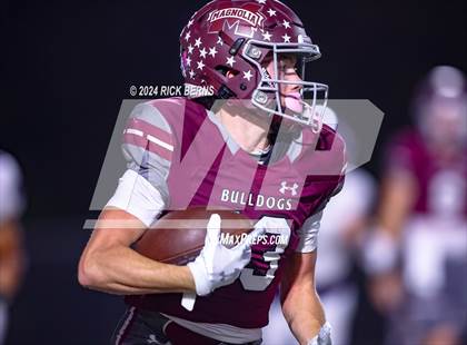 Thumbnail 2 in Magnolia vs Klein Cain photogallery.