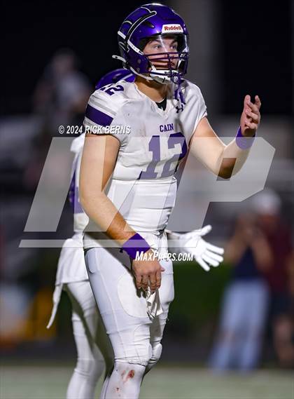Thumbnail 1 in Magnolia vs Klein Cain photogallery.