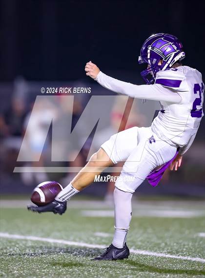 Thumbnail 2 in Magnolia vs Klein Cain photogallery.