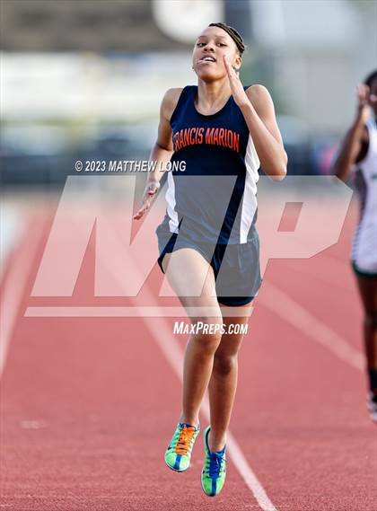 Thumbnail 2 in Husky Hilltop Classic photogallery.