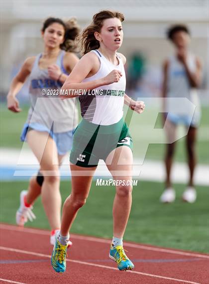 Thumbnail 3 in Husky Hilltop Classic photogallery.