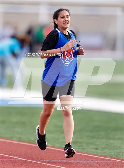 Thumbnail 2 in Husky Hilltop Classic photogallery.