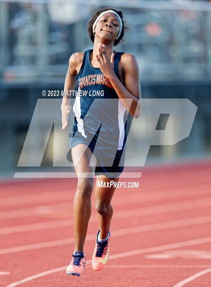 Thumbnail 1 in Husky Hilltop Classic photogallery.