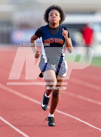 Thumbnail 1 in Husky Hilltop Classic photogallery.