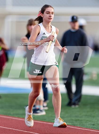 Thumbnail 2 in Husky Hilltop Classic photogallery.
