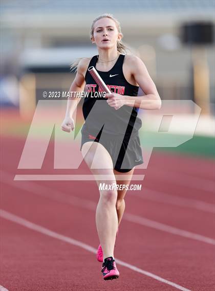 Thumbnail 1 in Husky Hilltop Classic photogallery.